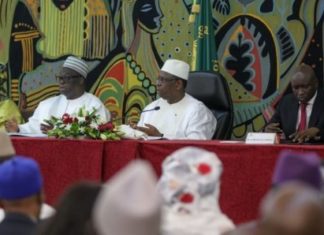 Dialogue politique : La Majorité propose la suppression de la limitation des mandats présidentiels