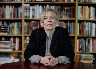 KAREN ARMSTRONG (SPÉCIALISTE DES RELIGIONS) : «L’ISLAM PRÔNE LA JUSTICE SOCIALE ET NON LE DJIHAD GUERRIER»