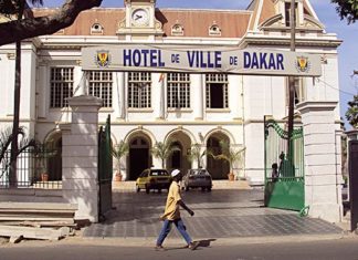 ÉLECTIONS LOCALES : ET SI LES LÉBOUS SE TROMPAIENT EN RÉCLAMANT DAKAR ?