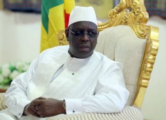 CORONAVIRUS : MACKY SALL INTERDIT LES MANIFESTATIONS PUBLIQUES, FERME LES ÉCOLES ET ANNULE LE DÉFILÉ DU 4 AVRIL