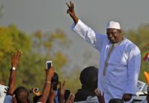 GAMBIE : ADAMA BARROW LANCE SON PARTI EN PLEINE COVID-19 ET BRIGUE UN MANDAT TRÈS CONTROVERSÉ