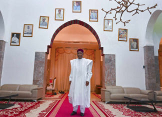 MAHAMADOU ISSOUFOU : «IL Y A BIEN UNE VIE APRÈS LE POUVOIR»