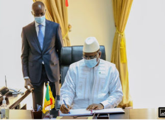 MACKY SALL NOMME YAYE FATOU DIAGNE COORDONNATEUR NATIONAL DU PROGRAMME DE MODERNISATION ET DE GESTION DES MARCHÉS (PROMOGEM)