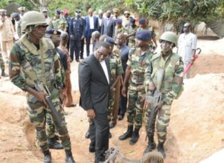 DÉCRYPTAGE : POURQUOI LE SÉNÉGAL CHERCHE À ÉTEINDRE LES DERNIERS FEUX DE LA RÉBELLION EN CASAMANCE