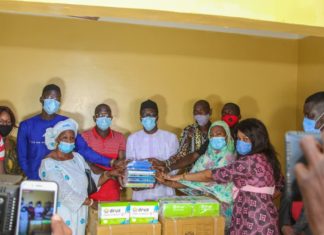 TAMBACOUNDA : LE DG DE LA SICAP, MAMADOU KASSÉ, BARRICADE LES ÉCOLES CONTRE LA PRÉCARITÉ ET LA COVID-19