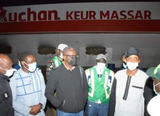 LENDEMAIN D’ÉMEUTES : CIVISME EN BANDOULIÈRE, LE MINISTÈRE DE L’URBANISME NETTOIE LES PRINCIPALES ARTÈRES DE DAKAR