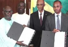 MINISTÈRE DE L’URBANISME : ABDOULAYE SOW PARAPHE 150 CONTRATS AVEC L’ONCAV ET DÉVOILE UN NOUVEAU LOGO