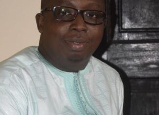 CRISE SCOLAIRE : PÈDRE NDIAYE SE FAIT L’AVOCAT DES ÉLÈVES ET INTERPELLE LES DÉPUTÉS ET LA SOCIÉTÉ CIVILE