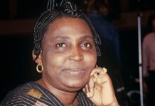 « UN CHANT ÉCARLATE » : PLUS ACTUEL QUE JAMAIS, LE DERNIER ROMAN DE MARIAMA BÂ QUI DÉFIE LE TEMPS !