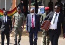 GUINÉE : ALPHA CONDÉ DE RETOUR APRÈS UN LONG SÉJOUR MÉDICAL AUX ÉMIRATS ARABES UNIS