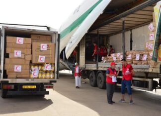 INONDATIONS À DAKAR : L’ALGÉRIE AFFRÈTE 3 AVIONS (AVEC 80 TONNES D’AIDE HUMANITAIRE) VERS LE SÉNÉGAL