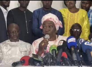 PRÉSIDENTIELLE 2024 : AMINATA TOURÉ PREND DATE ET SE PRONONCE SUR LE TROISIÈME MANDAT DE MACKY SALL