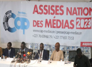 ASSISES DES MÉDIAS : LA PRESSE EXORCISE SES VIEUX DÉMONS !!!