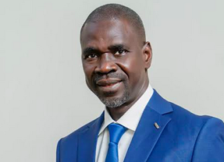 PRÉSIDENTIELLE DE 2024 : ALIOU LAM, LE MÉDECIN MILITAIRE QUI VEUT SOIGNER LE SÉNÉGAL